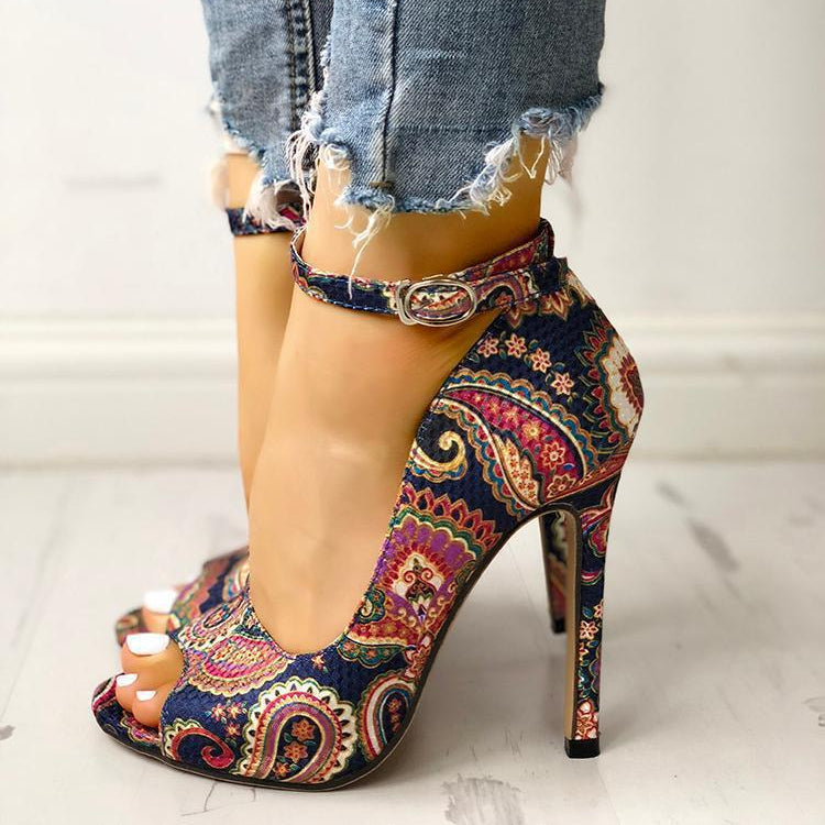 Stylish printed toe buckle high heels with a low-cut design and bag heel back, featuring a decorative buckle and vibrant print on the toe, set against a sleek silhouette.